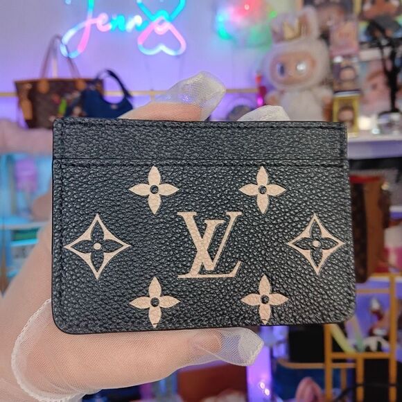 New NIB Louis Vuitton Monogram Empreinte Two-Tone Card Case Black Beige Full Set - Picture 4 of 8